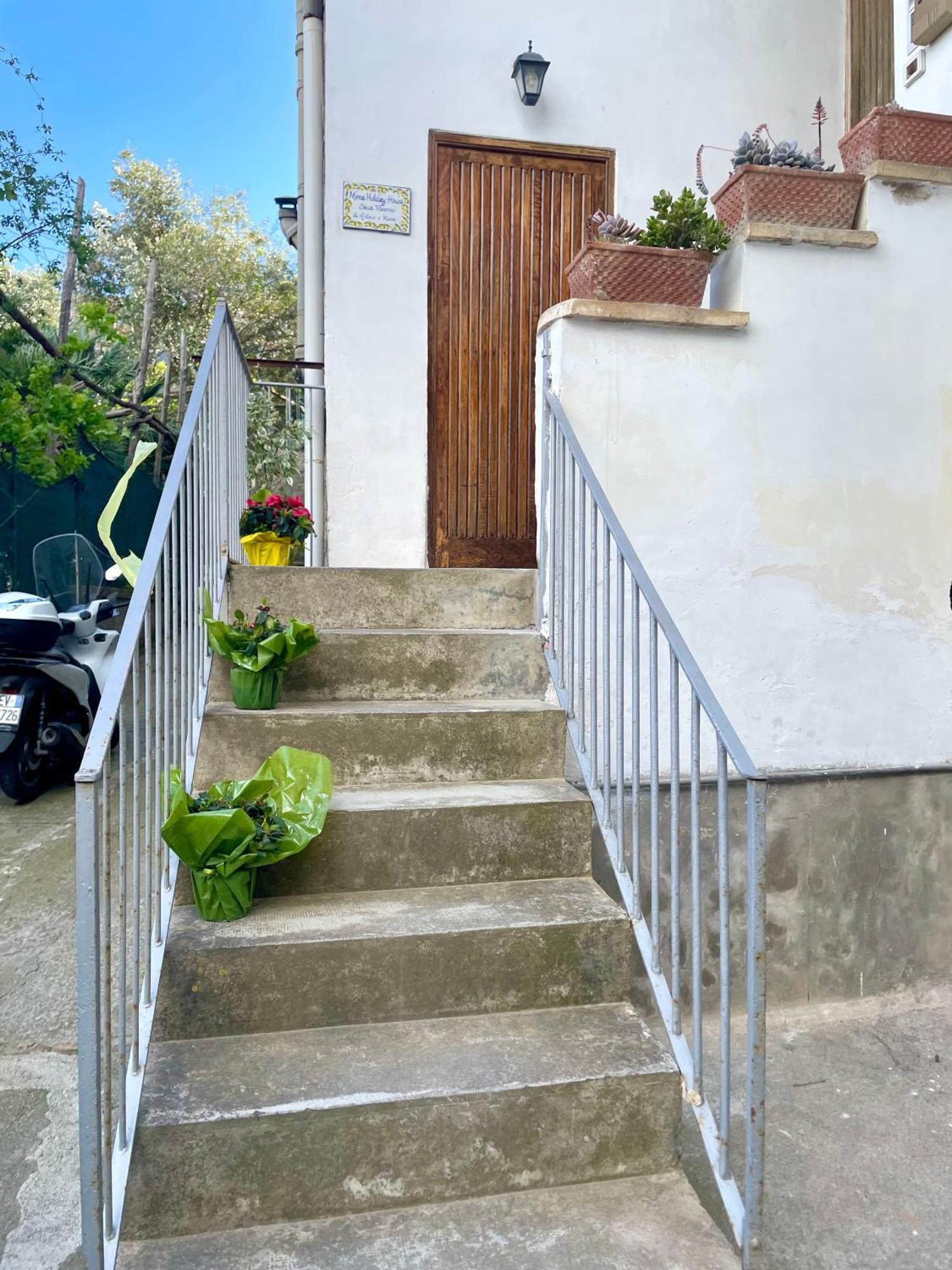 Mena Holiday House Villa Sant'Agnello Exterior photo